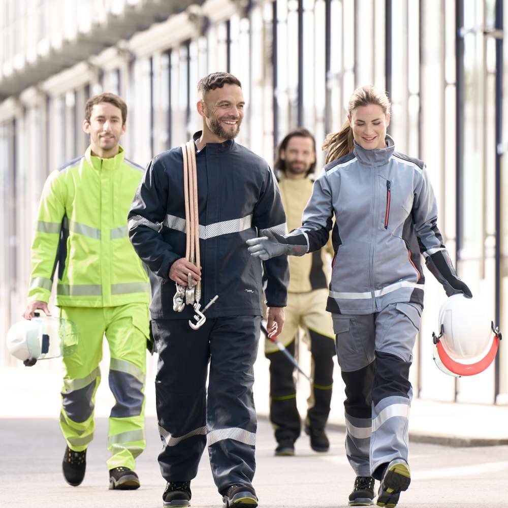 231024_pm_dehn_erweitert_portfolio_fuer_persoenliche_schutzausruestung_gegen_stoerlichtboegen.jpg