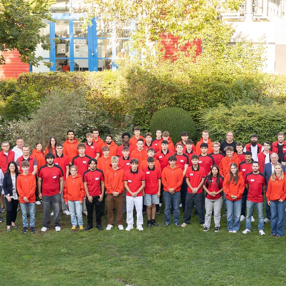 Image group photo start of apprenticeship 2026 1772x1182px