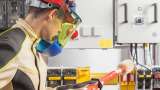 Service Arbeiten unter Spannung AuS